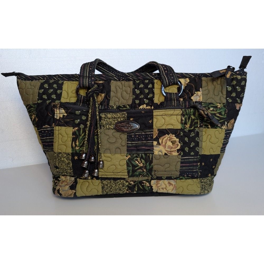 Donna Sharp Quilted Patchwork  Cotton Avocado Green Black Floral Tote Bag